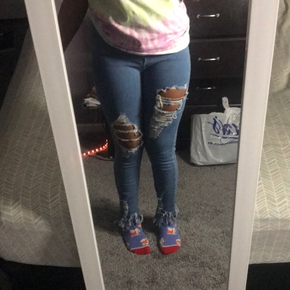 Jeans - Picture 2 of 3